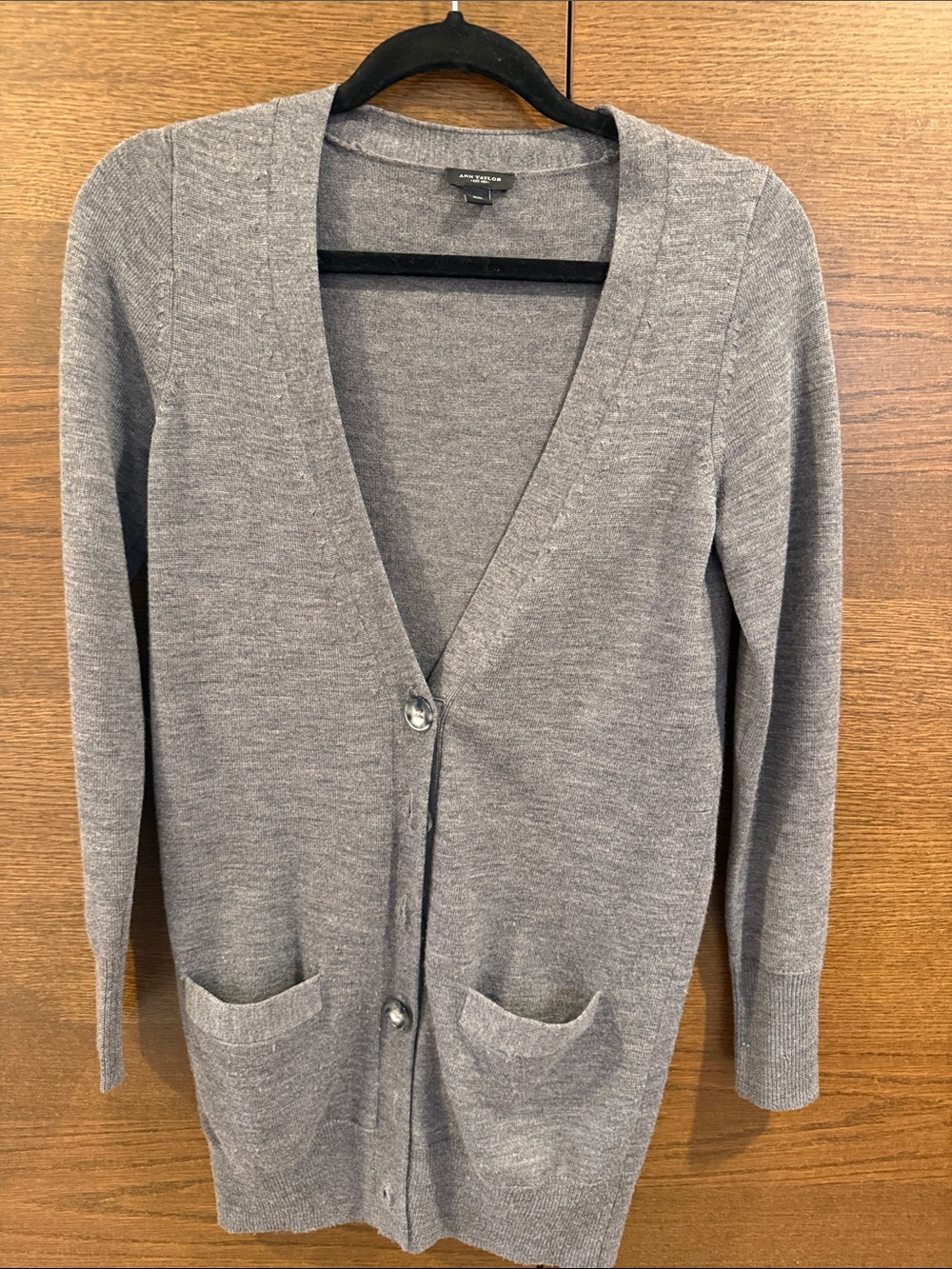 Ann Taylor Gray V‑Neck Button Front Cardigan
